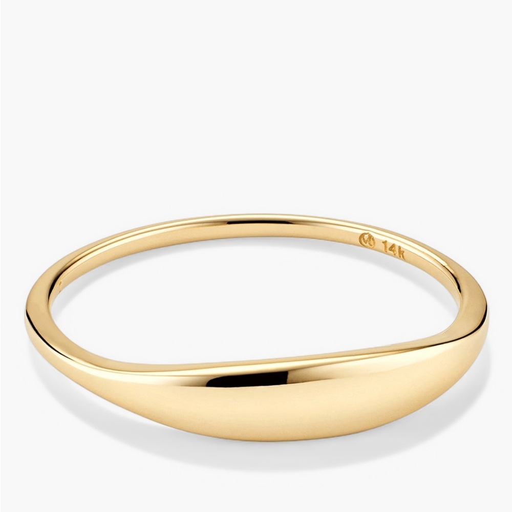Mejuri Slim Signet Ring Size 8